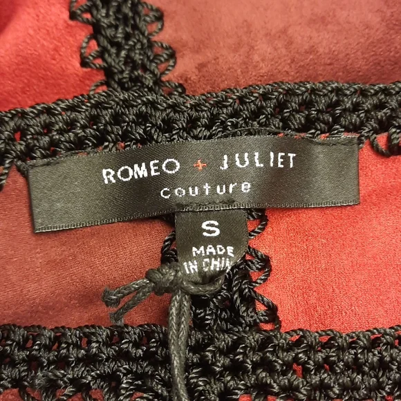 NWT, Romeo & Juliet Couture Wine Combo Patchwork Top - Picture 12 of 15